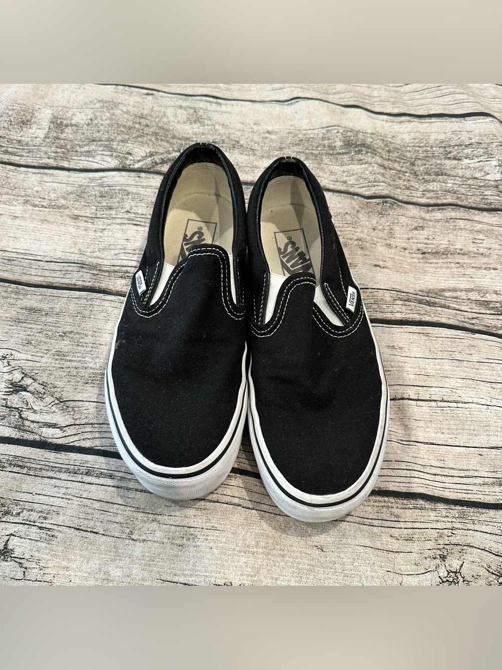 Vans Platform Black Classic Slip-On Canvas Sneakers Women’s Size 8